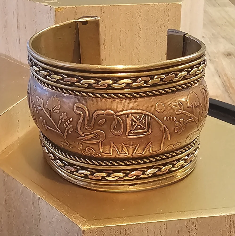 Vintage Brass Cuff India Cord Elephants Adjustable Tooled Large Bangle.